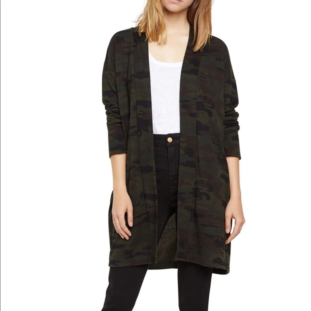 💕HP💕Sanctuary camo print open cardigan